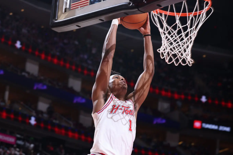 开云直播平台-还命中了两记长距离中投，火箭后场新星在进攻端的存在感有所提升