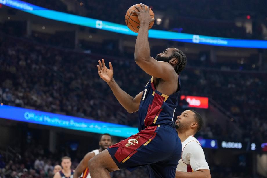 开云直播平台-斯特鲁斯29+8哈登17+14 骑士149-128复仇热火