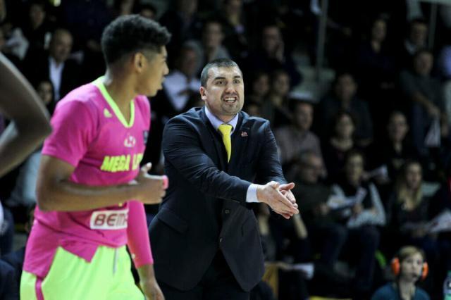 开云赛事中心-约基奇恩师空降金州 为培养怀斯曼勇士操碎了心